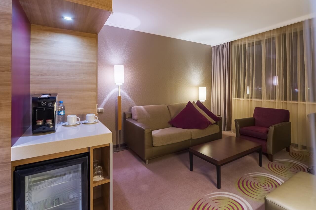 Отель Holiday Inn - Kyiv Киев