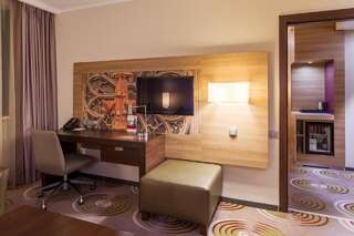 Отель Holiday Inn - Kyiv Киев Люкс с видом на город-7