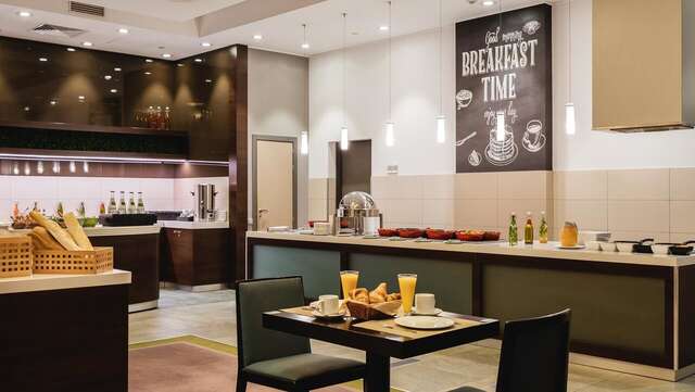 Отель Holiday Inn - Kyiv Киев-10