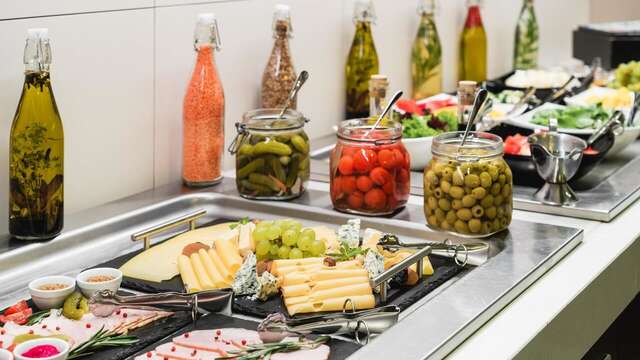 Отель Holiday Inn - Kyiv Киев-11